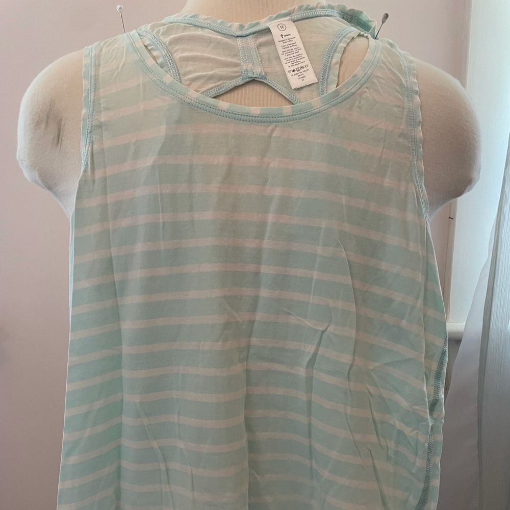IVIVVA Stripped Tank-Top-Size 12
